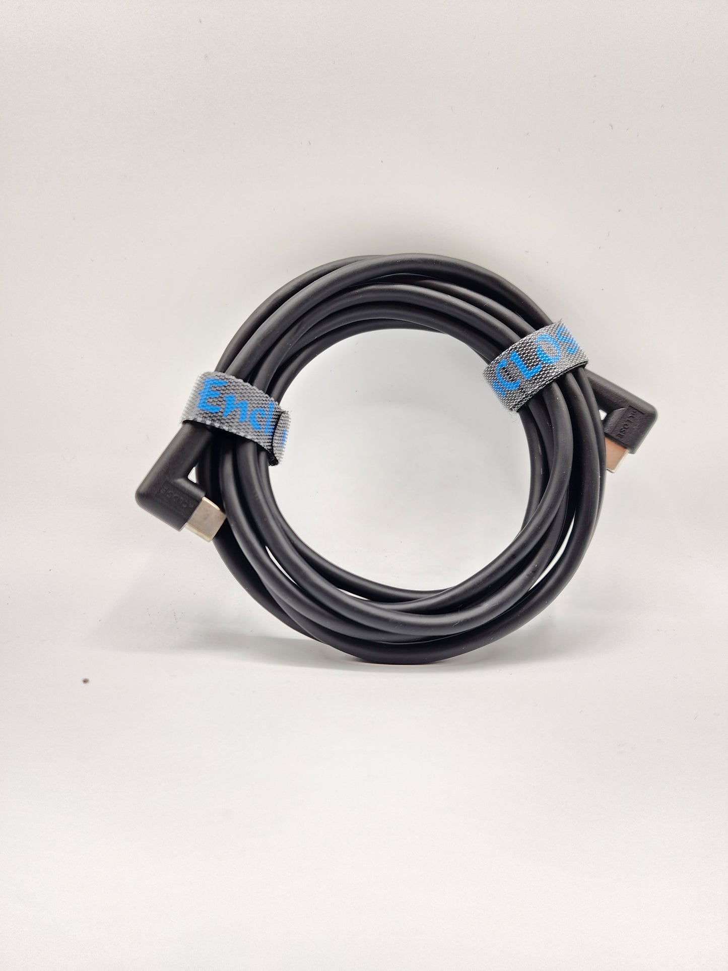 Part - nClose - 6' Right Angle USB-C charging cable