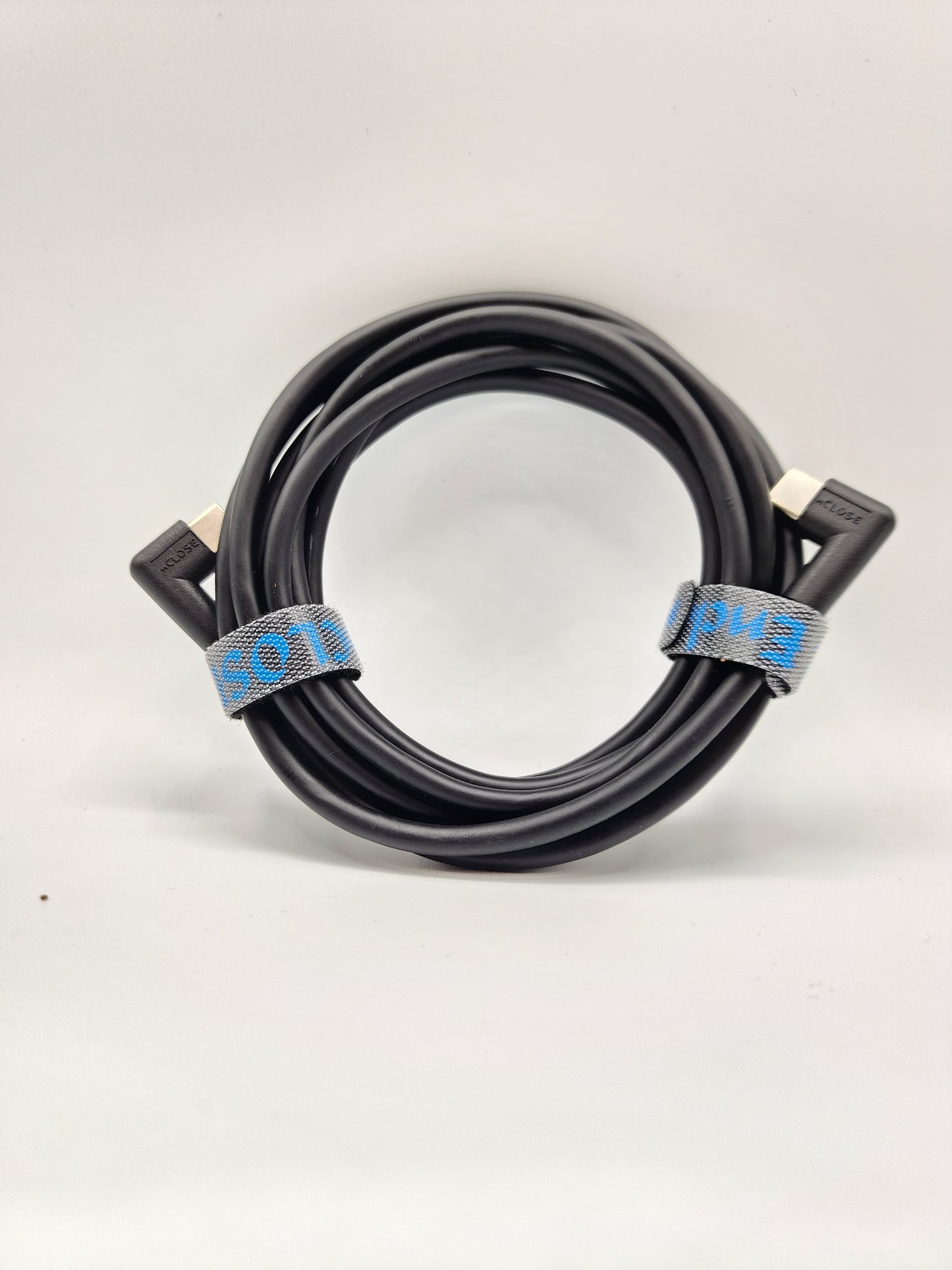 Part - nClose - 6' Right Angle USB-C charging cable